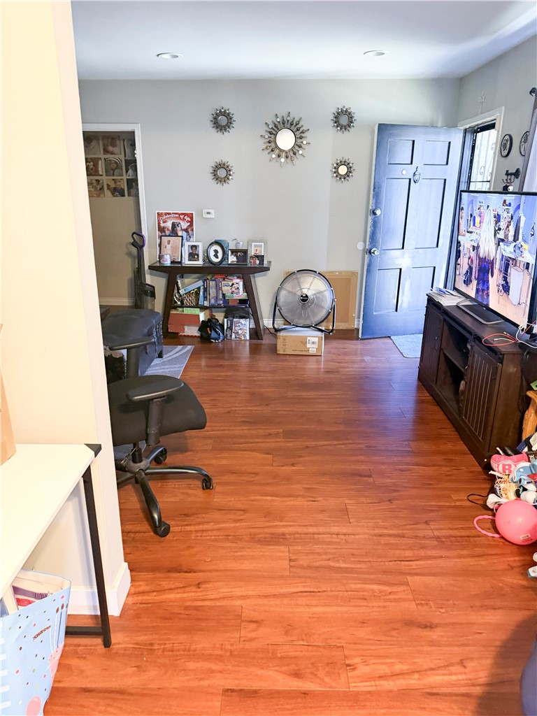 2032 Cullivan Street Property Photo 2