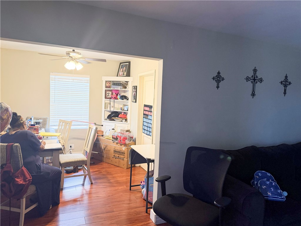 2032 Cullivan Street Property Photo 4