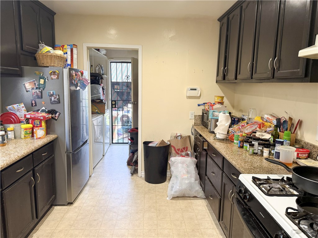 2032 Cullivan Street Property Photo 5