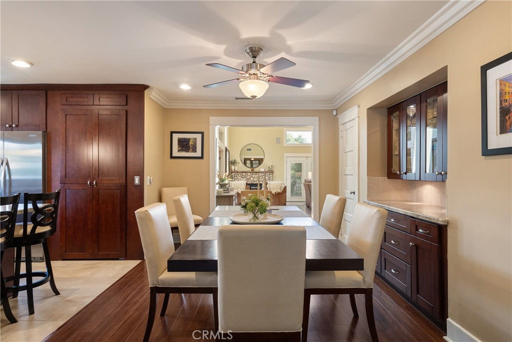 2411 3rd Property Photo 11