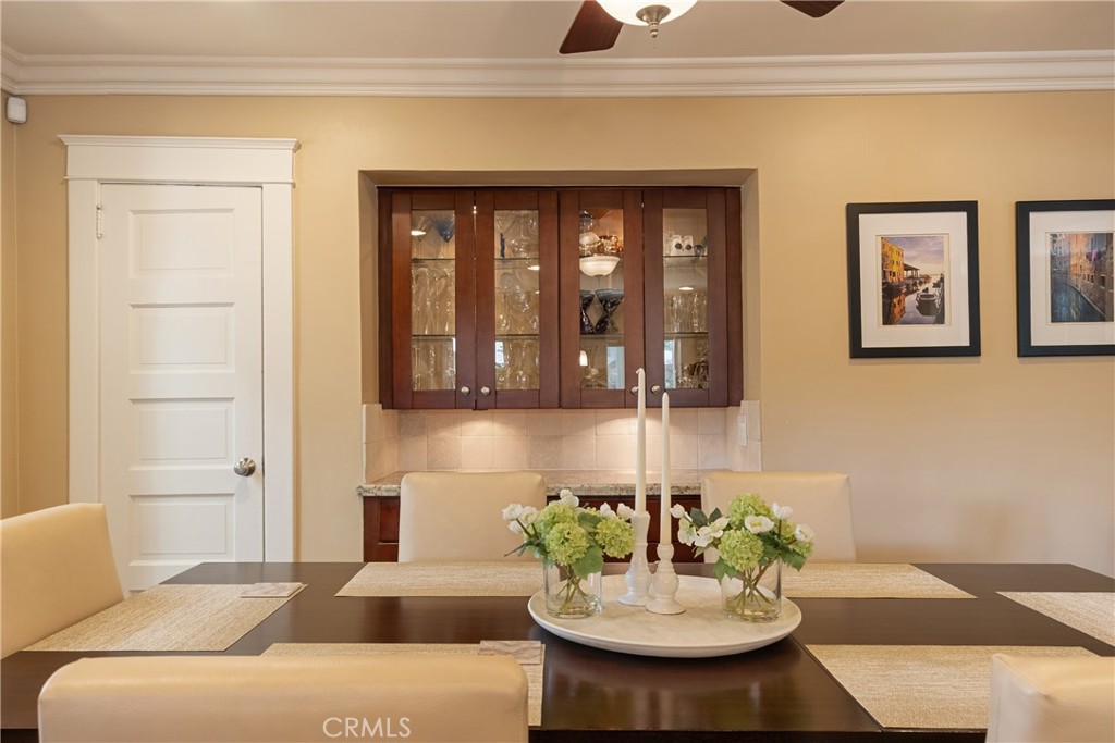 2411 3rd Property Photo 14