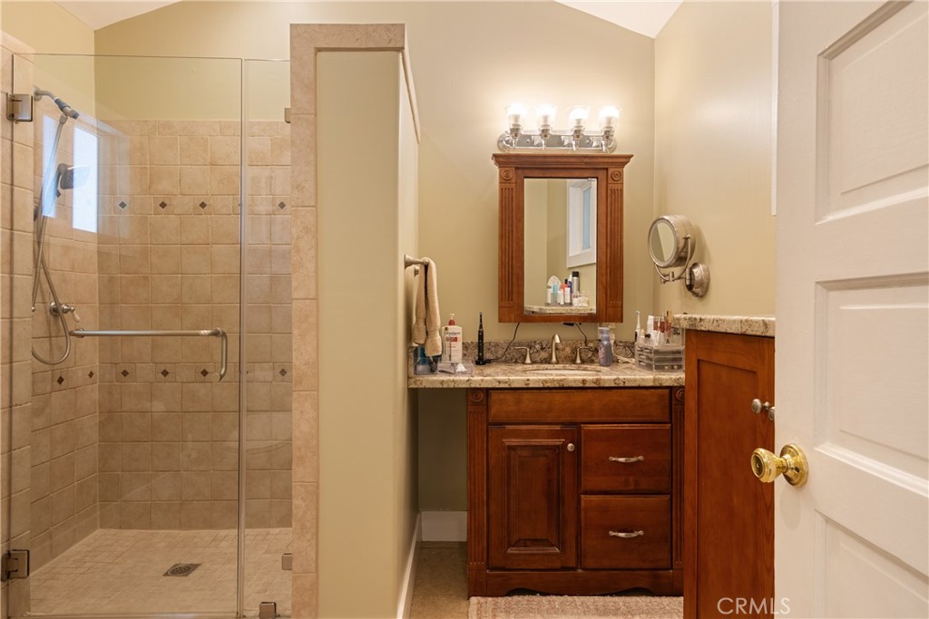 2411 3rd Property Photo 35