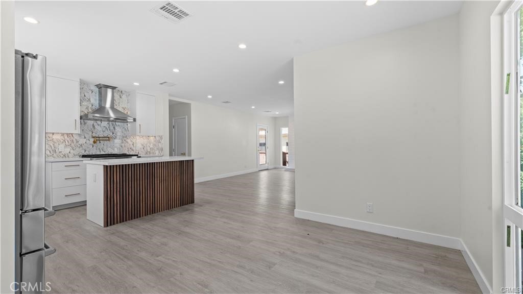 1230 Spazier Avenue Property Photo 16