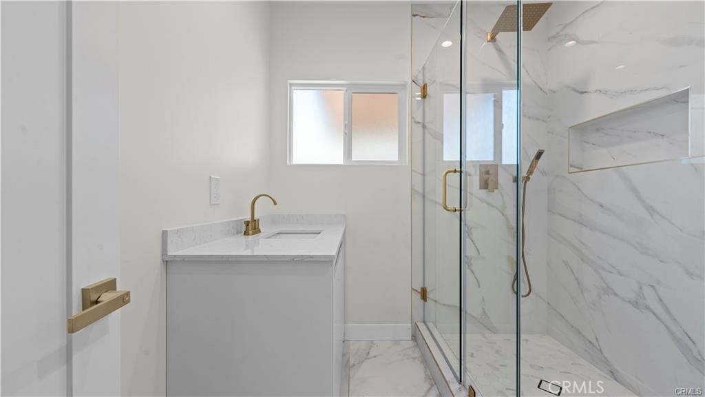 1230 Spazier Avenue Property Photo 36