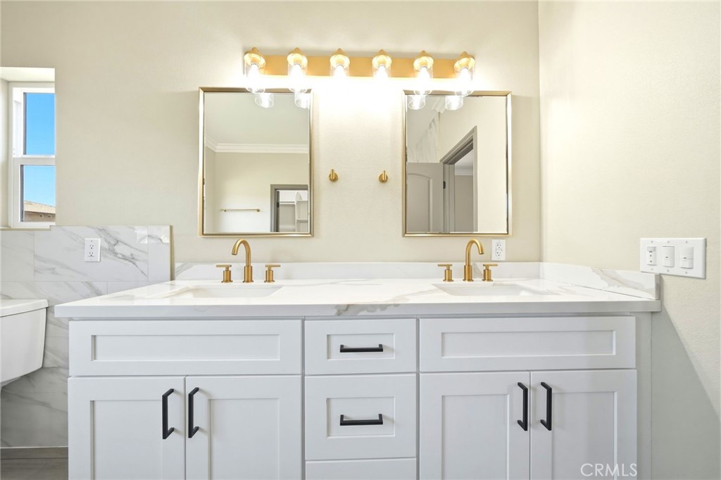 14388 Dove Canyon Drive Property Photo 30