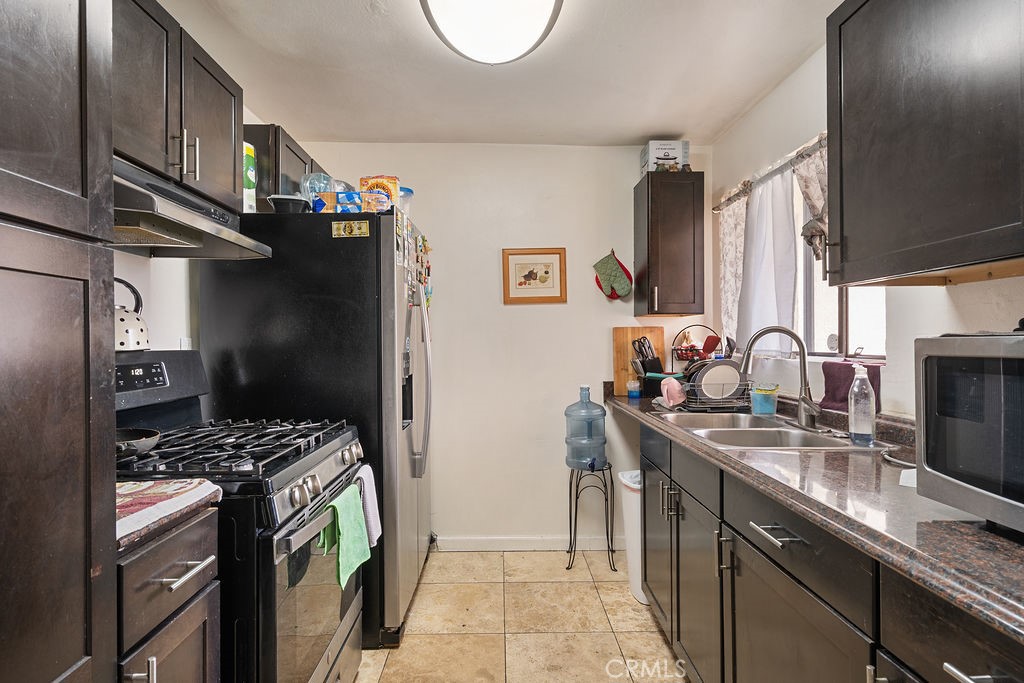 13825 Beaver St Street 96 Property Photo 6
