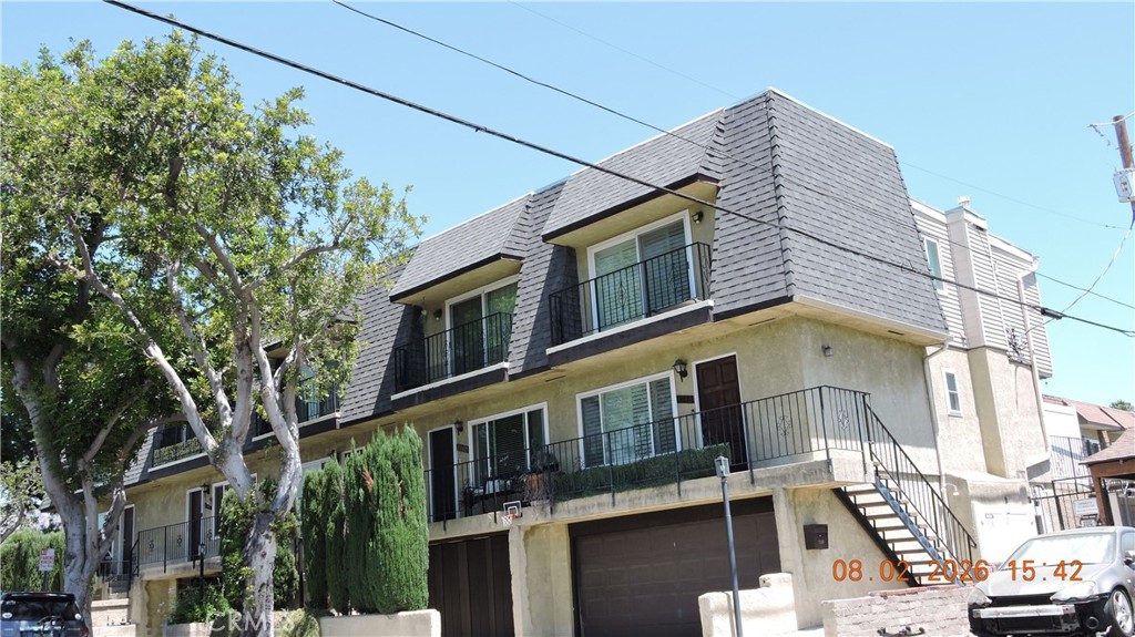 1140 N Lamer Property Photo 2