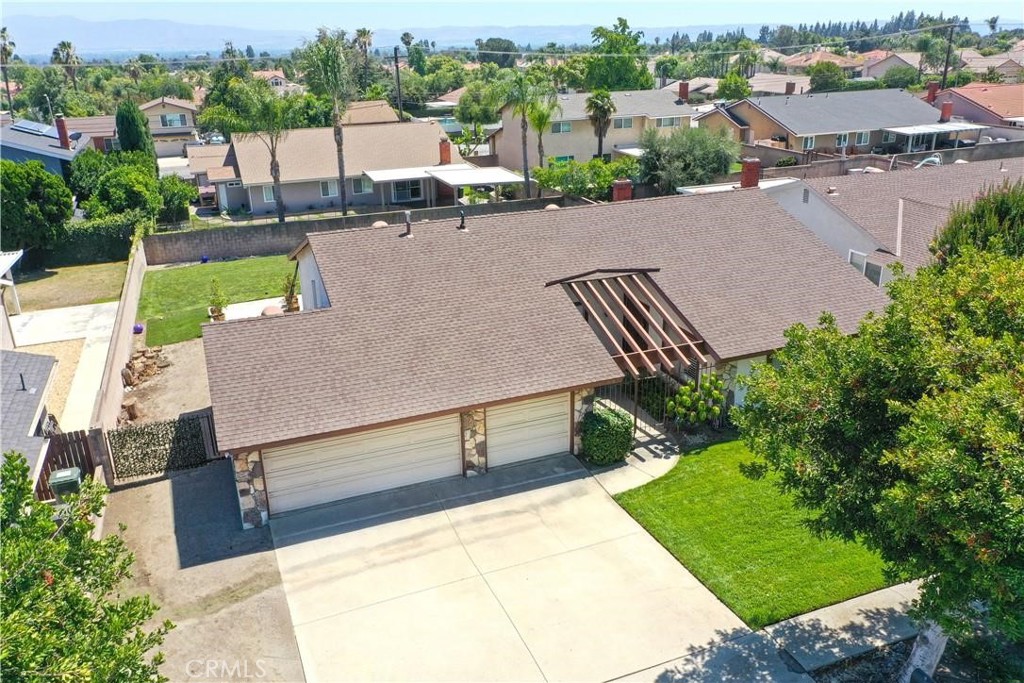 946 Coronado Property Photo 8