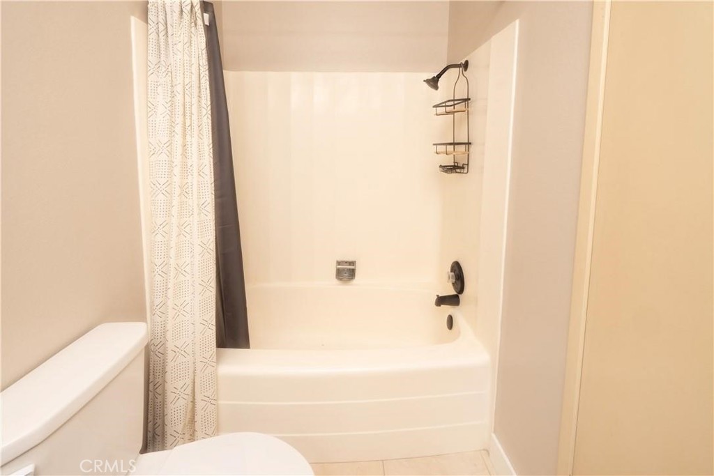 946 Coronado Property Photo 38