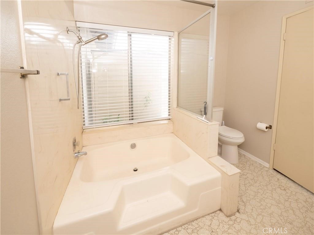 946 Coronado Property Photo 40