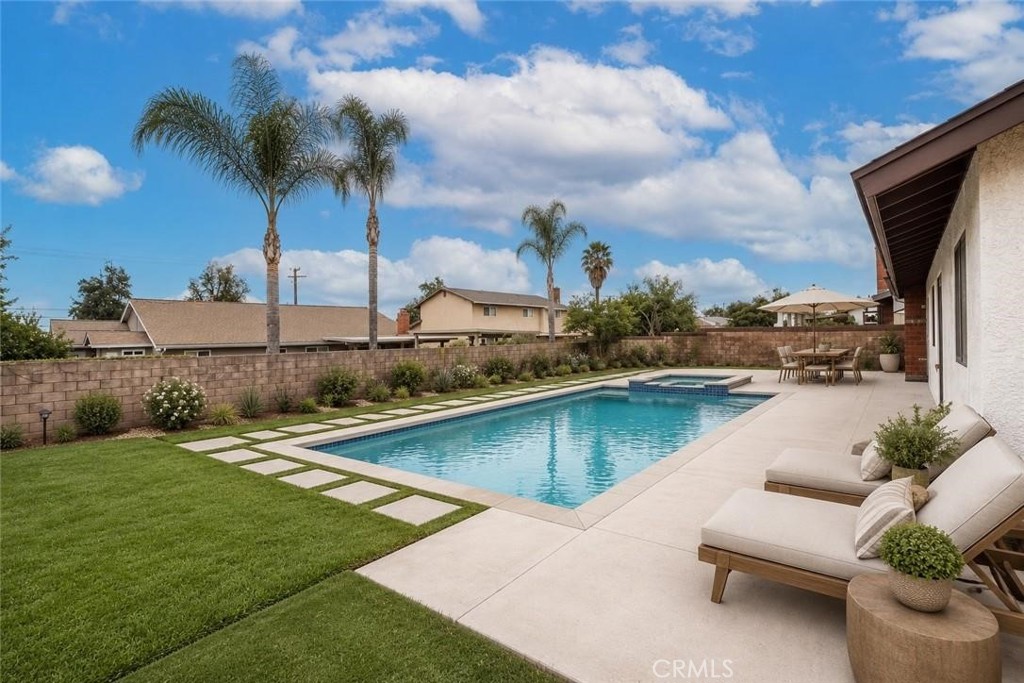946 Coronado Property Photo 47