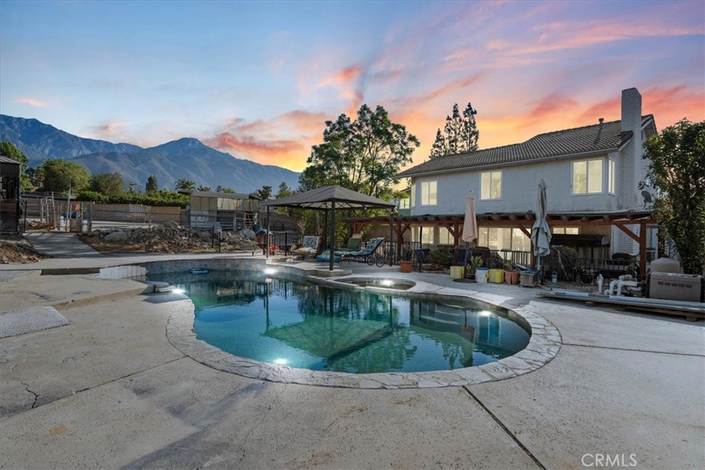6046 Peridot Avenue Property Photo