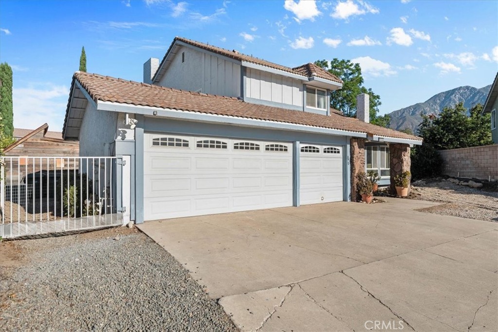 6046 Peridot Avenue Property Photo 2