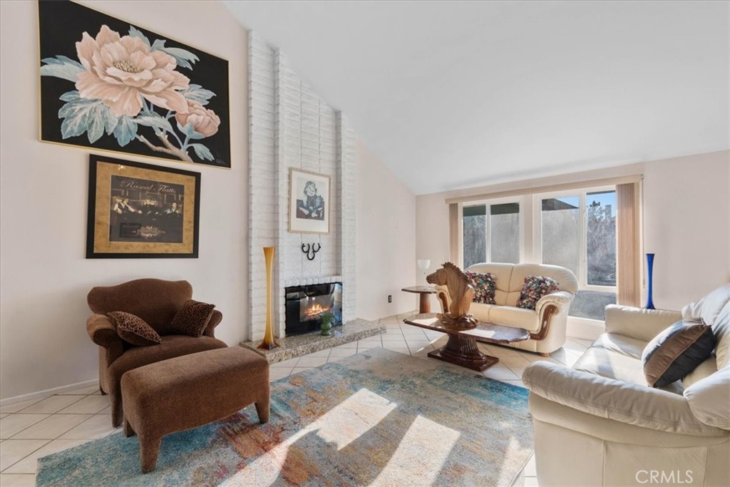 6046 Peridot Avenue Property Photo 7