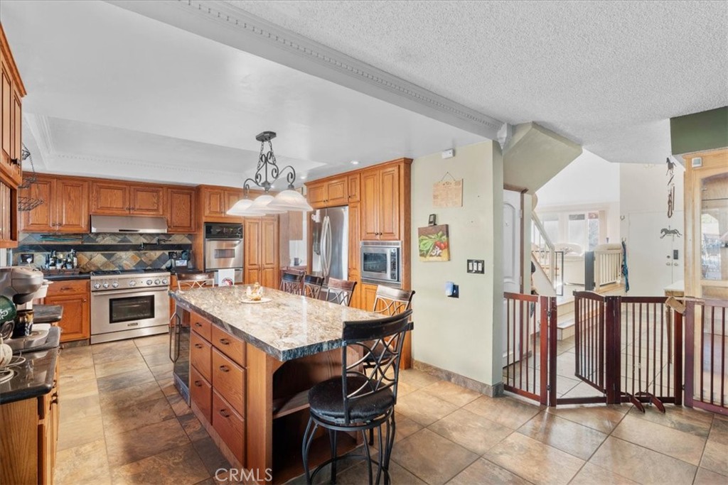 6046 Peridot Avenue Property Photo 13