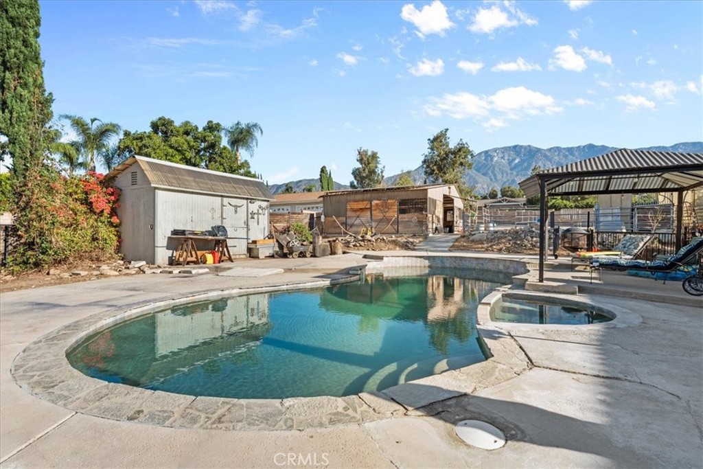 6046 Peridot Avenue Property Photo 36