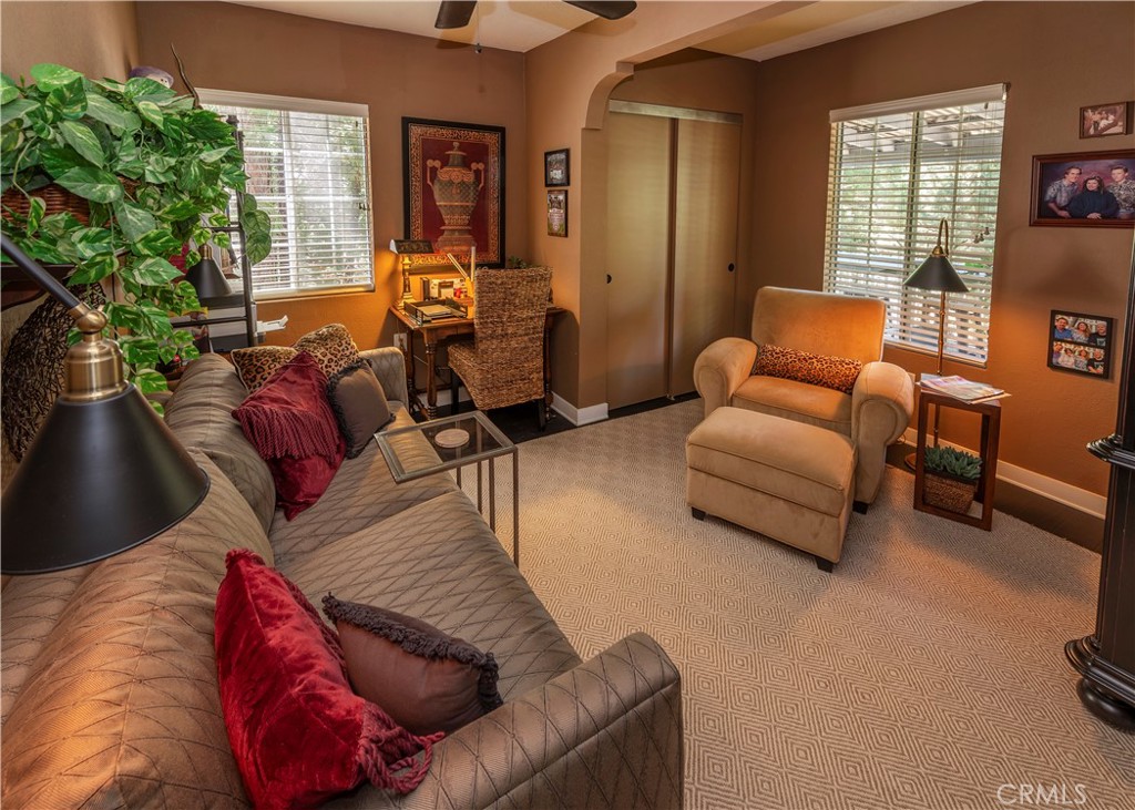 23914 Wildwood Property Photo 9