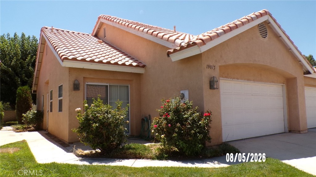 19015 Primrose Property Photo 1