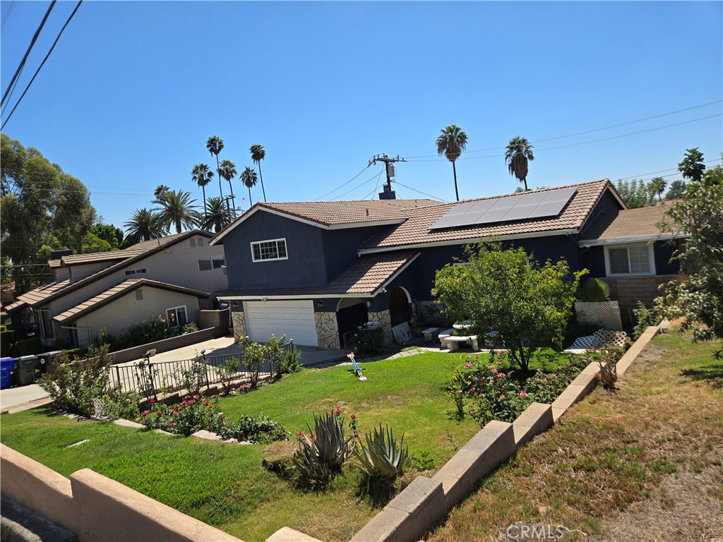 5442 Sepulveda Property Photo 4