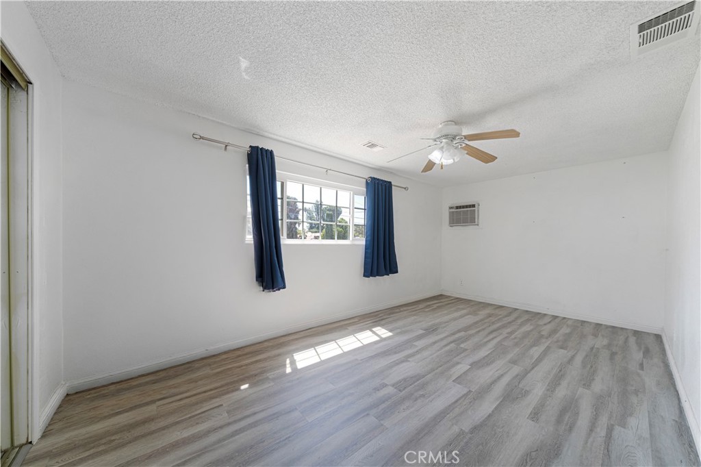 5442 Sepulveda Property Photo 19