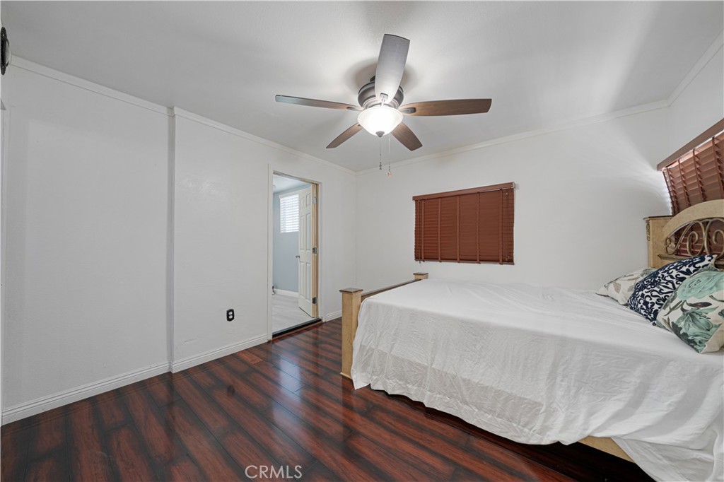 5442 Sepulveda Property Photo 26
