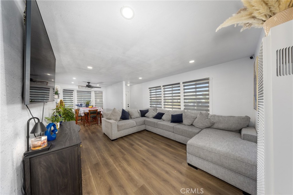 2821 Cedar Property Photo 8