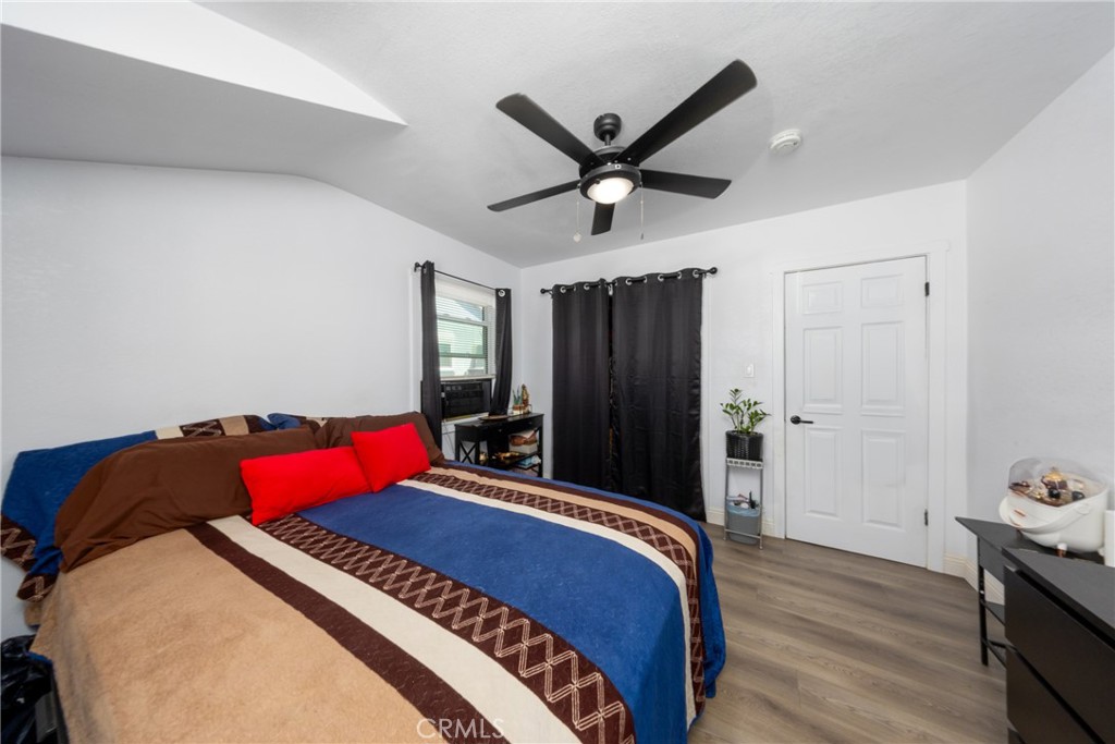 2821 Cedar Property Photo 18