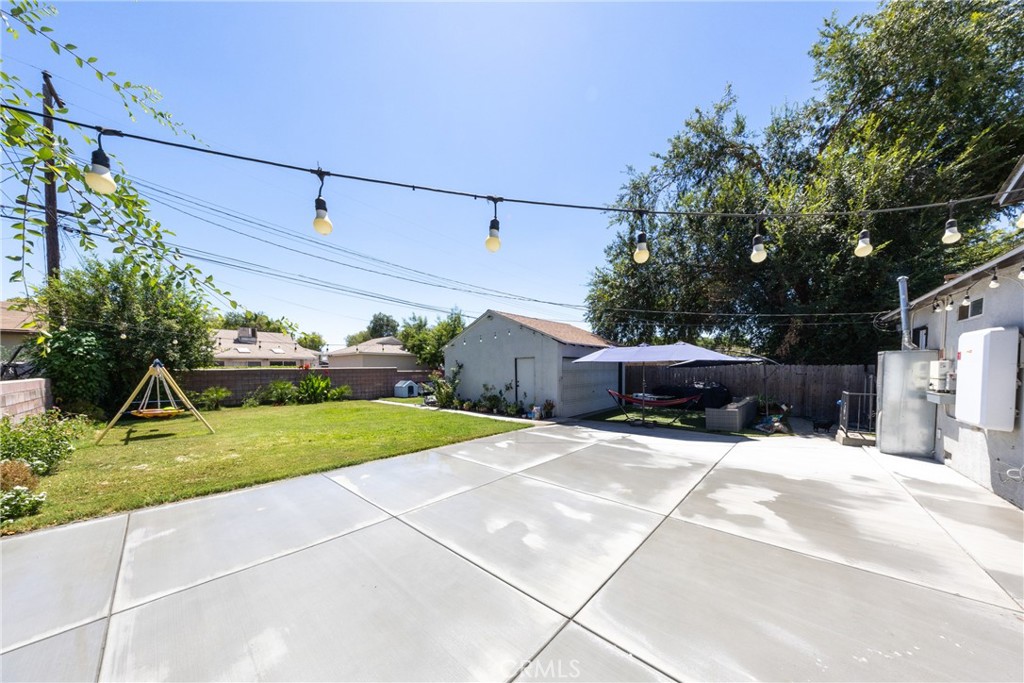 2821 Cedar Property Photo 26