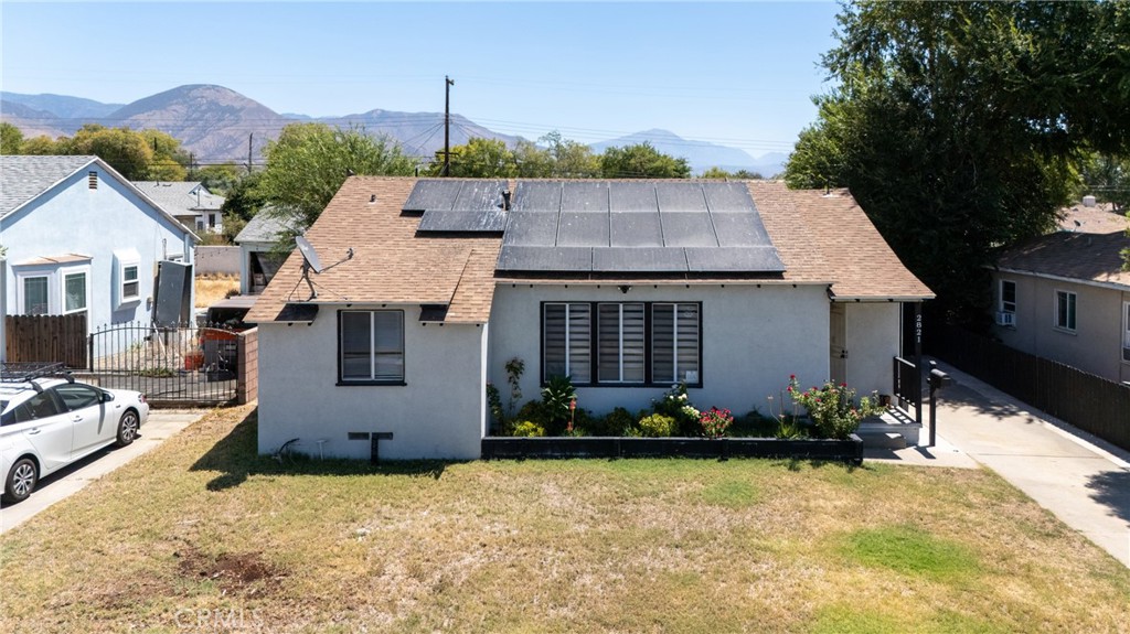 2821 Cedar Property Photo 31