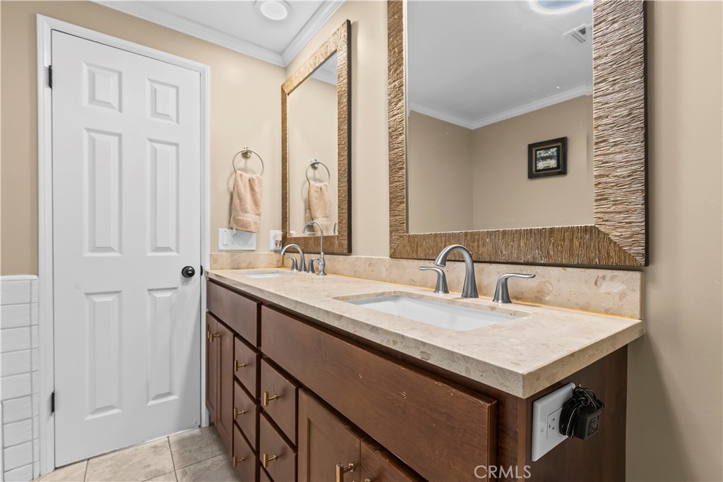 8067 Otto Street Property Photo 20