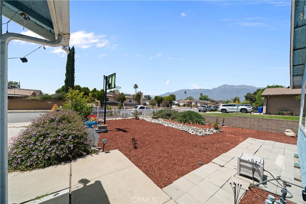 7601 Fennel Property Photo 4