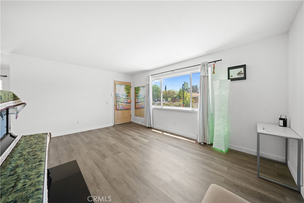 7601 Fennel Property Photo 9