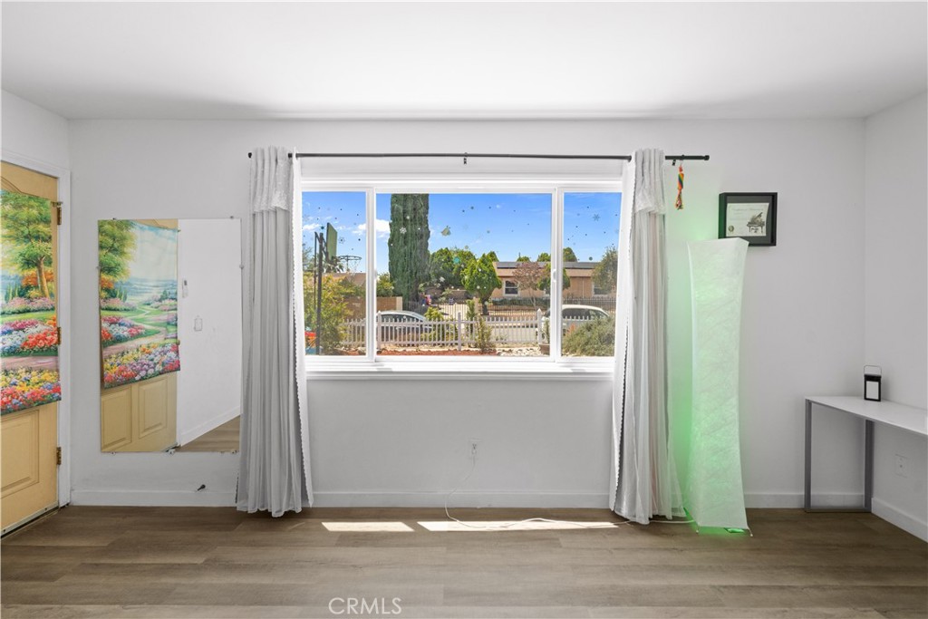 7601 Fennel Property Photo 10