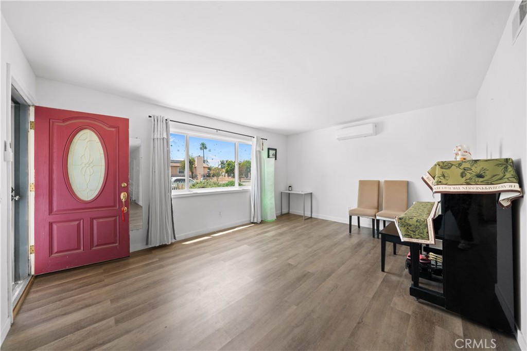 7601 Fennel Property Photo 11