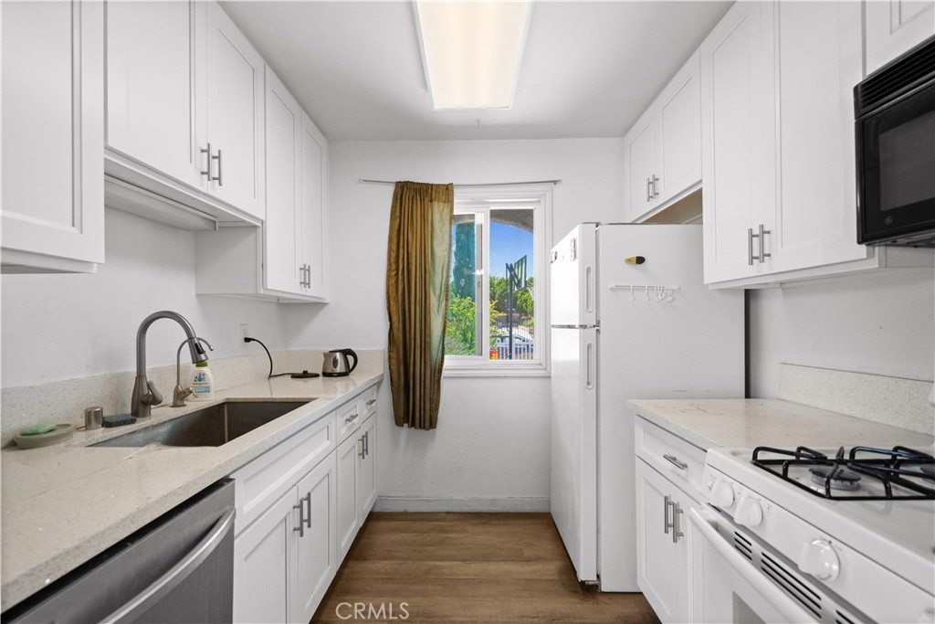 7601 Fennel Property Photo 15