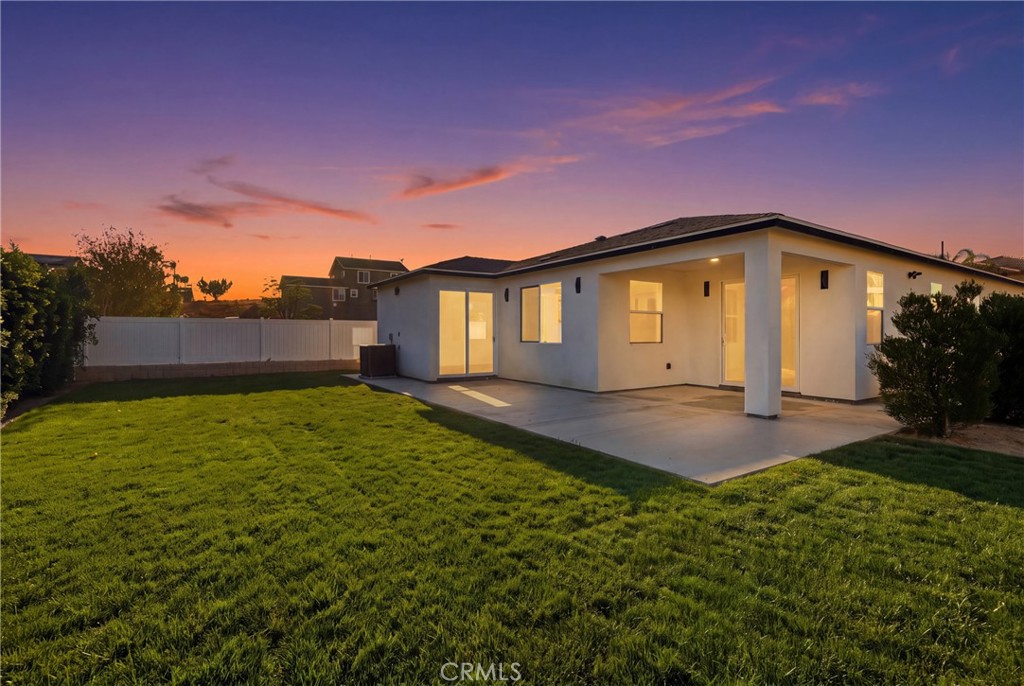 13063 Via Alia Property Photo 40