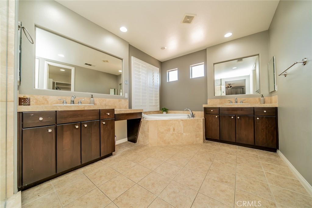 80592 Apricot Lane Property Photo 40