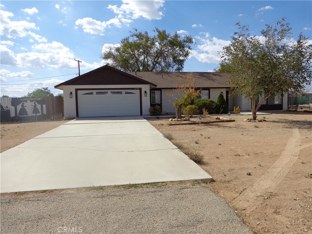 12744 Running Deer Property Photo 1