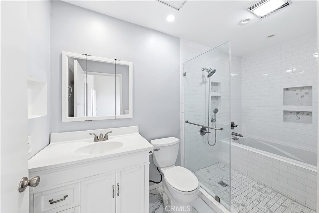 1822 Garvey 8 Property Photo 19