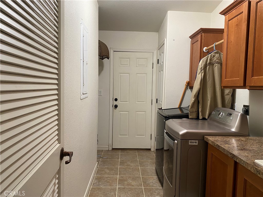 9895 Mias Canyon Property Photo 23