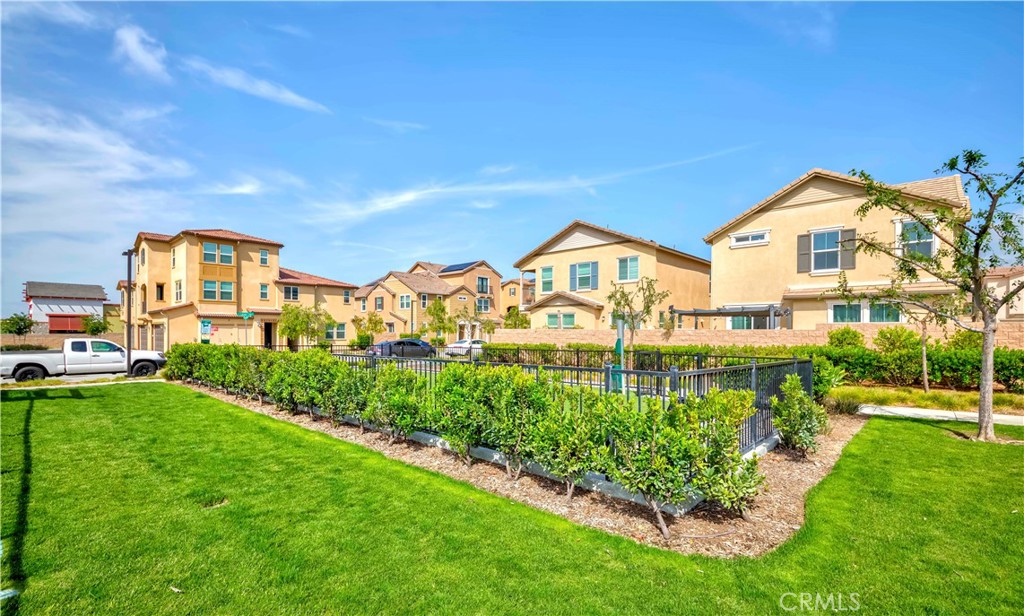 1705 Almond Tree Place Property Photo 43