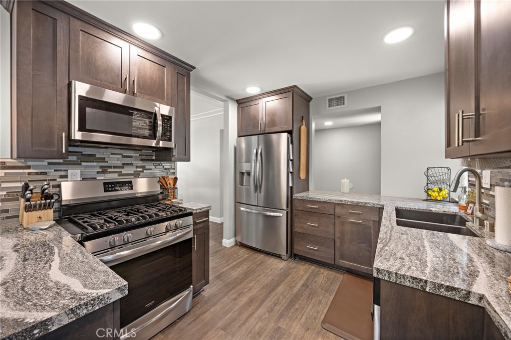 6639 Eastwood Property Photo 11