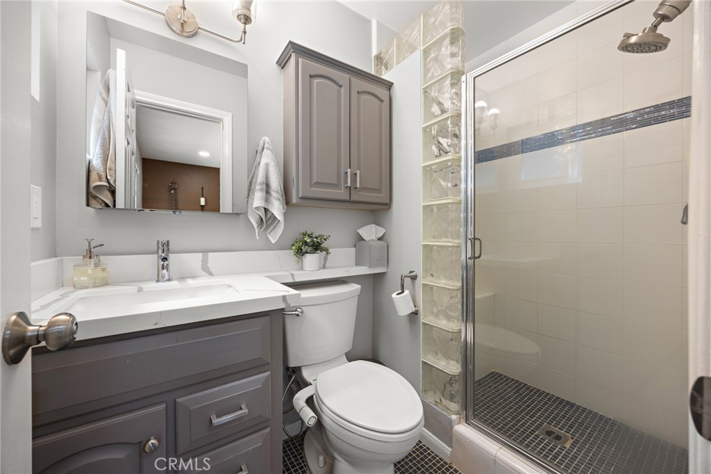 6639 Eastwood Property Photo 21