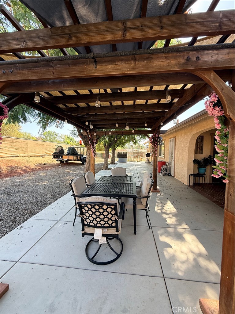 11990 Lasselle Property Photo 27