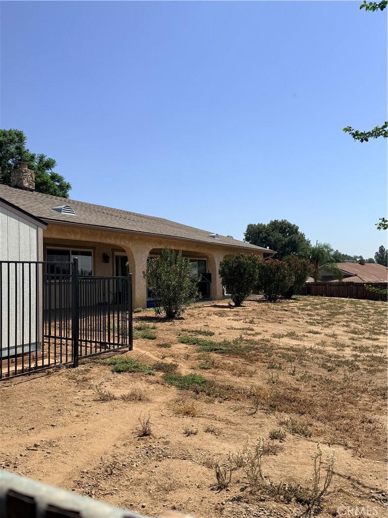 11990 Lasselle Property Photo 32