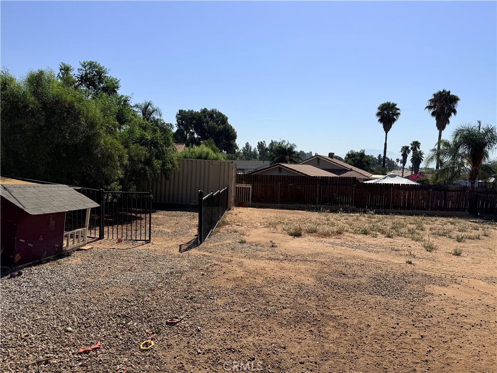 11990 Lasselle Property Photo 34