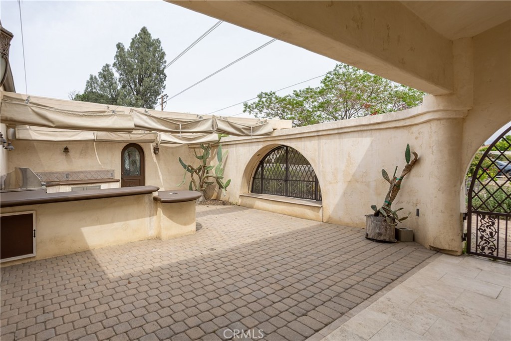 6378 East Avenue Property Photo 13