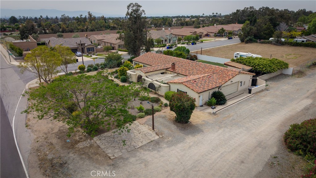 6378 East Avenue Property Photo 48