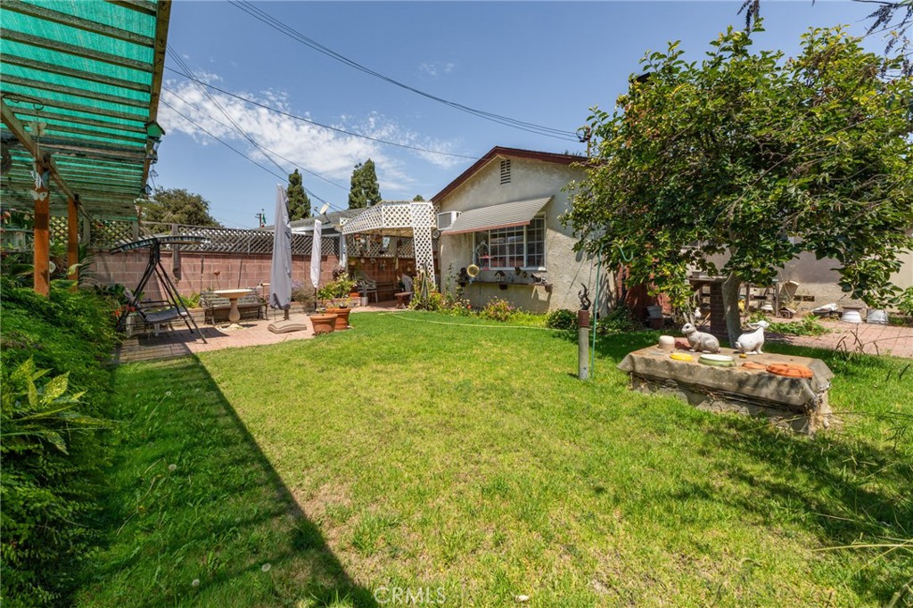 11712 Buell Street Property Photo 15