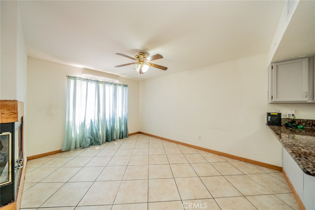 27495 Silverberry Property Photo 10